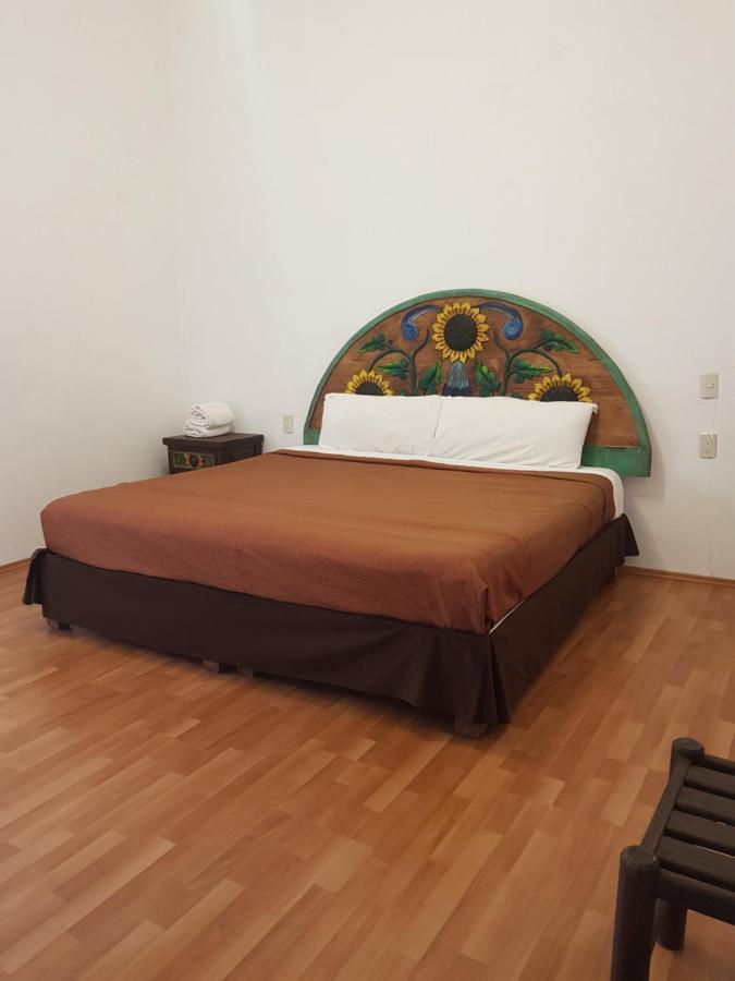 Hotel Meson Mariano Matamoros كويريتارو المظهر الخارجي الصورة