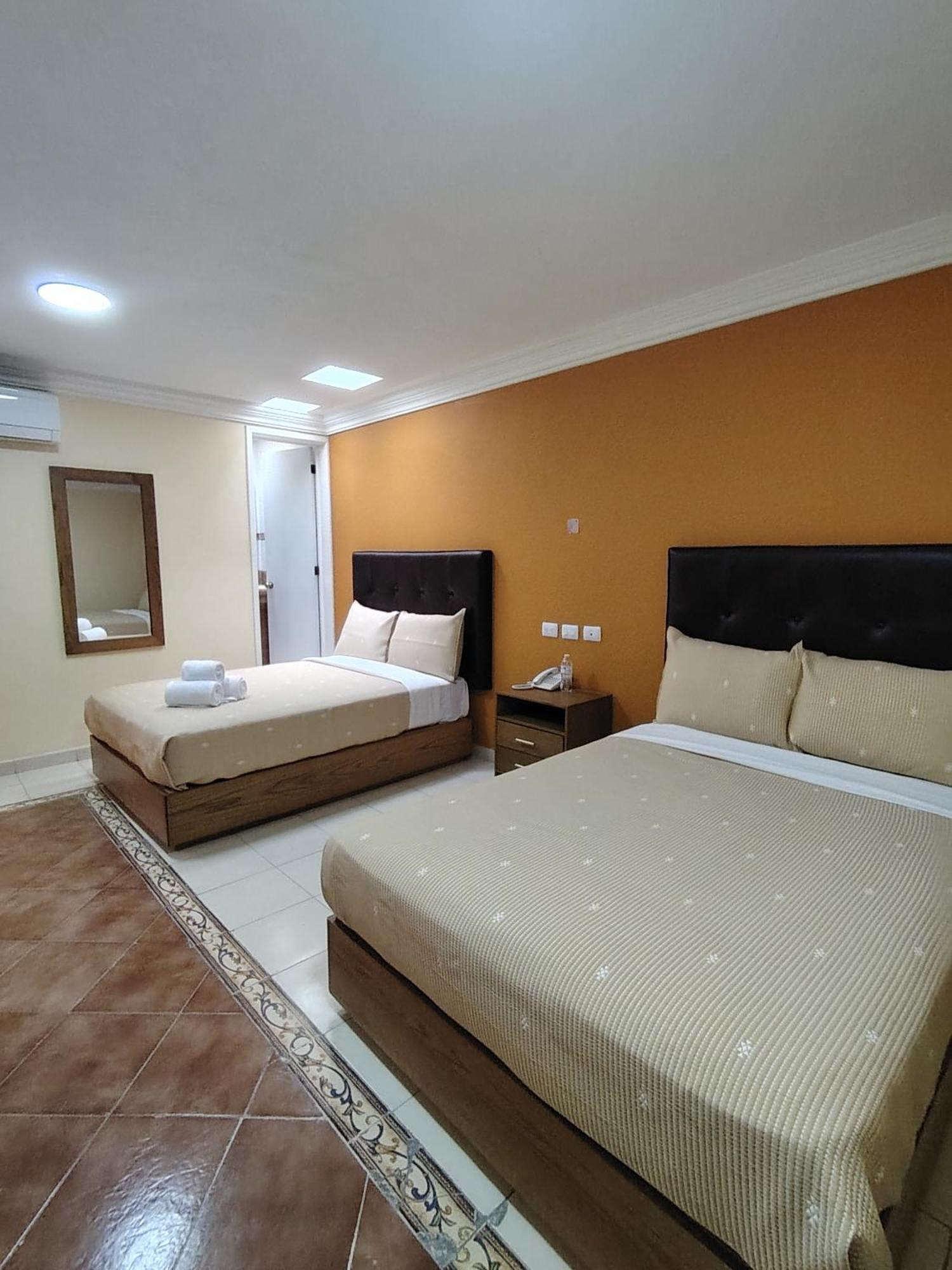 Hotel Meson Mariano Matamoros كويريتارو المظهر الخارجي الصورة
